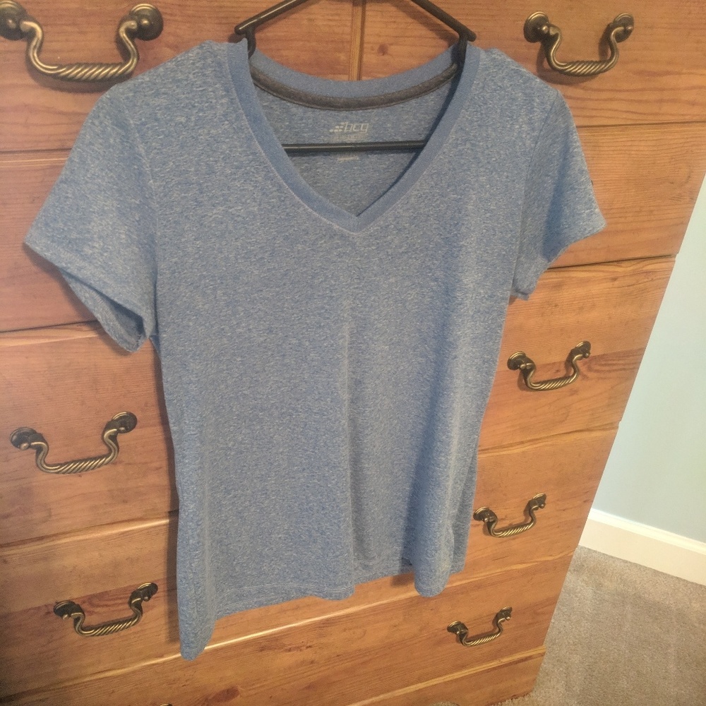 V-Neck Training Shirt from Academy